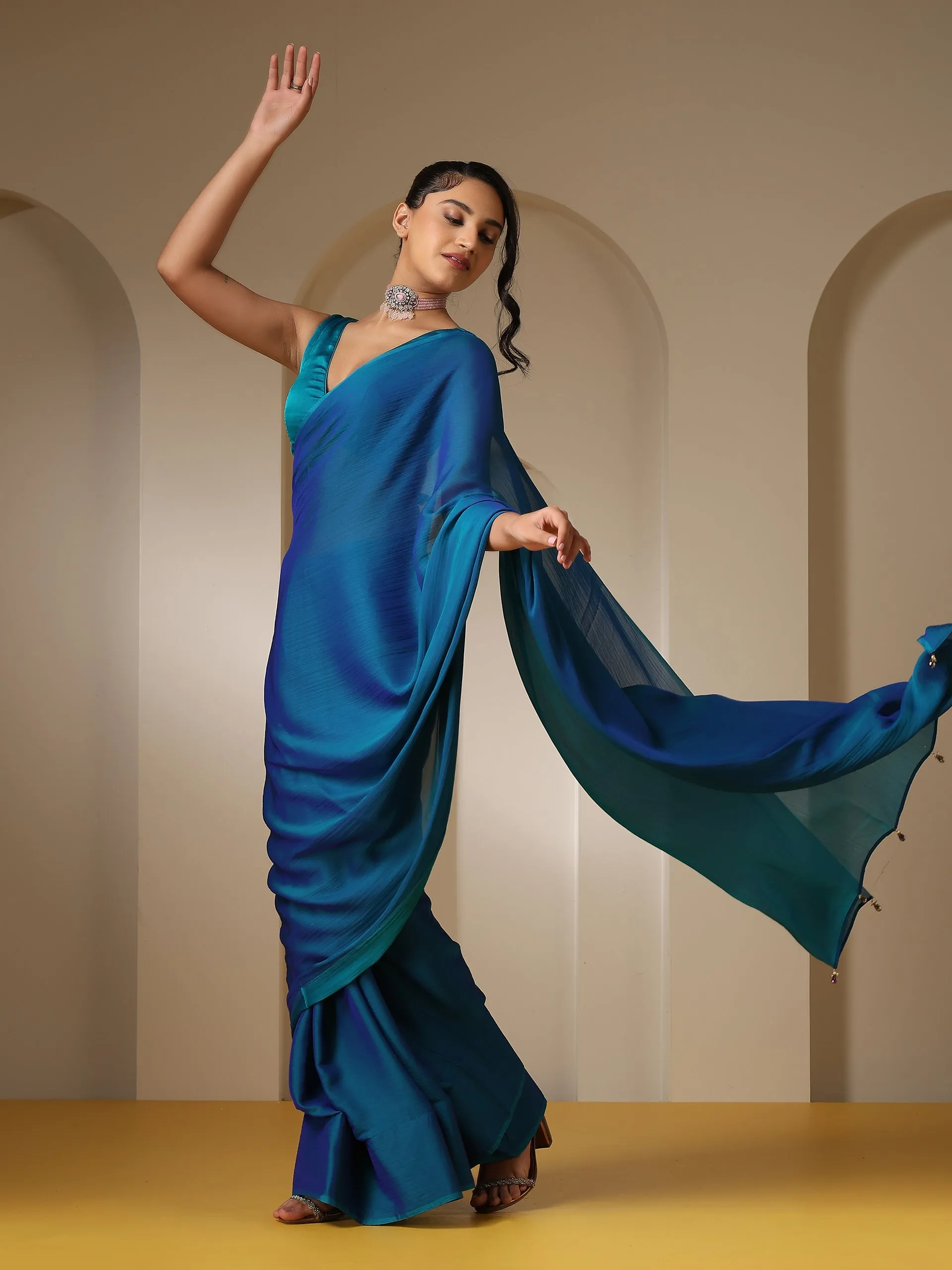 Blue Green Dual Shade Chiffon Saree with Self Blouse Fabric