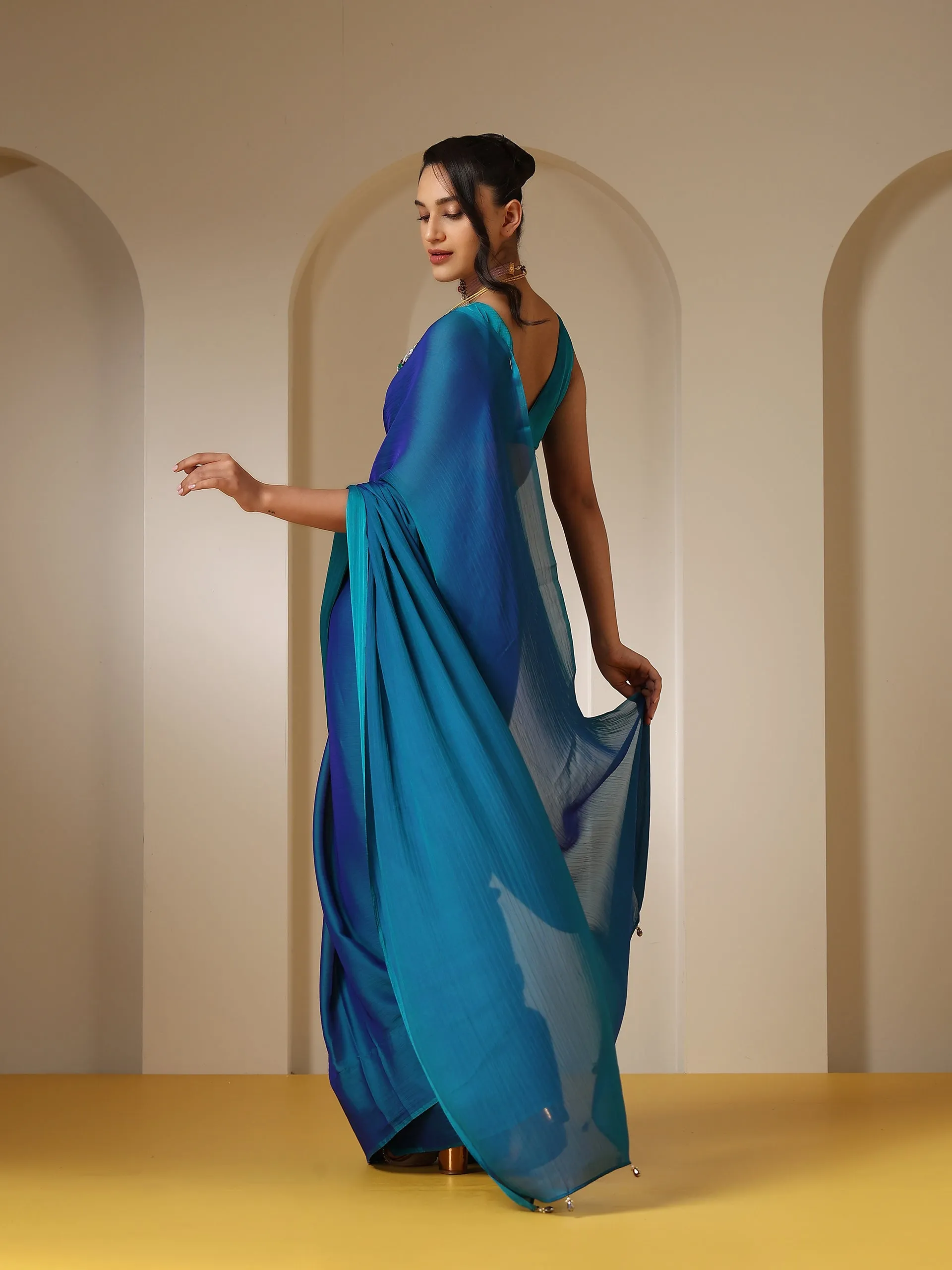 Blue Green Dual Shade Chiffon Saree with Self Blouse Fabric