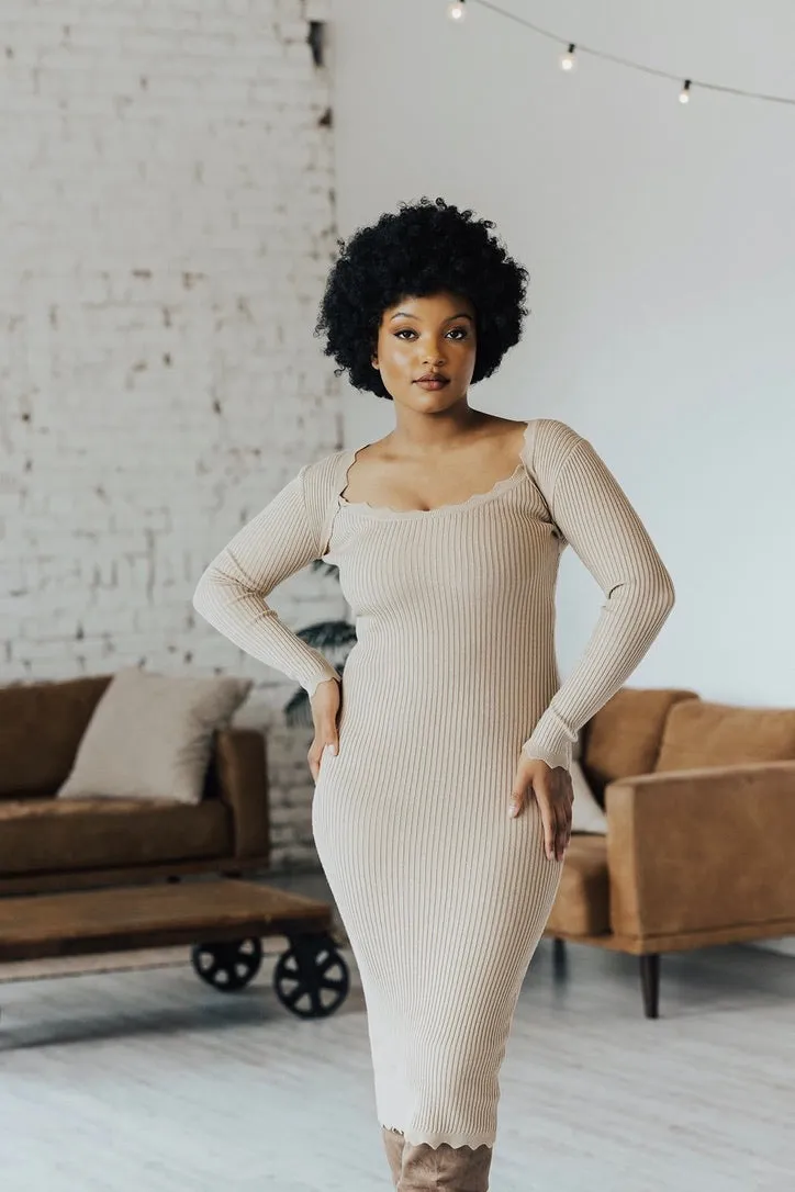 Eve Scallop Hem Bodycon Dress