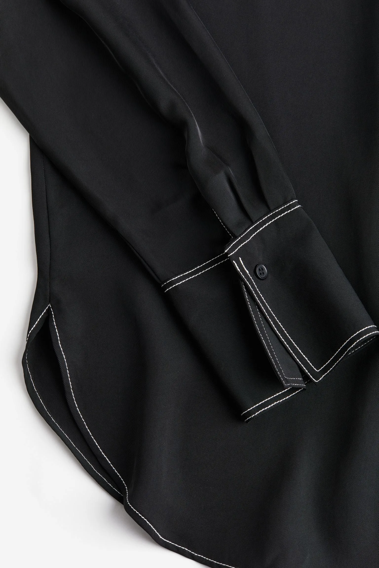 H&M Contrasting-stitch shirt, black