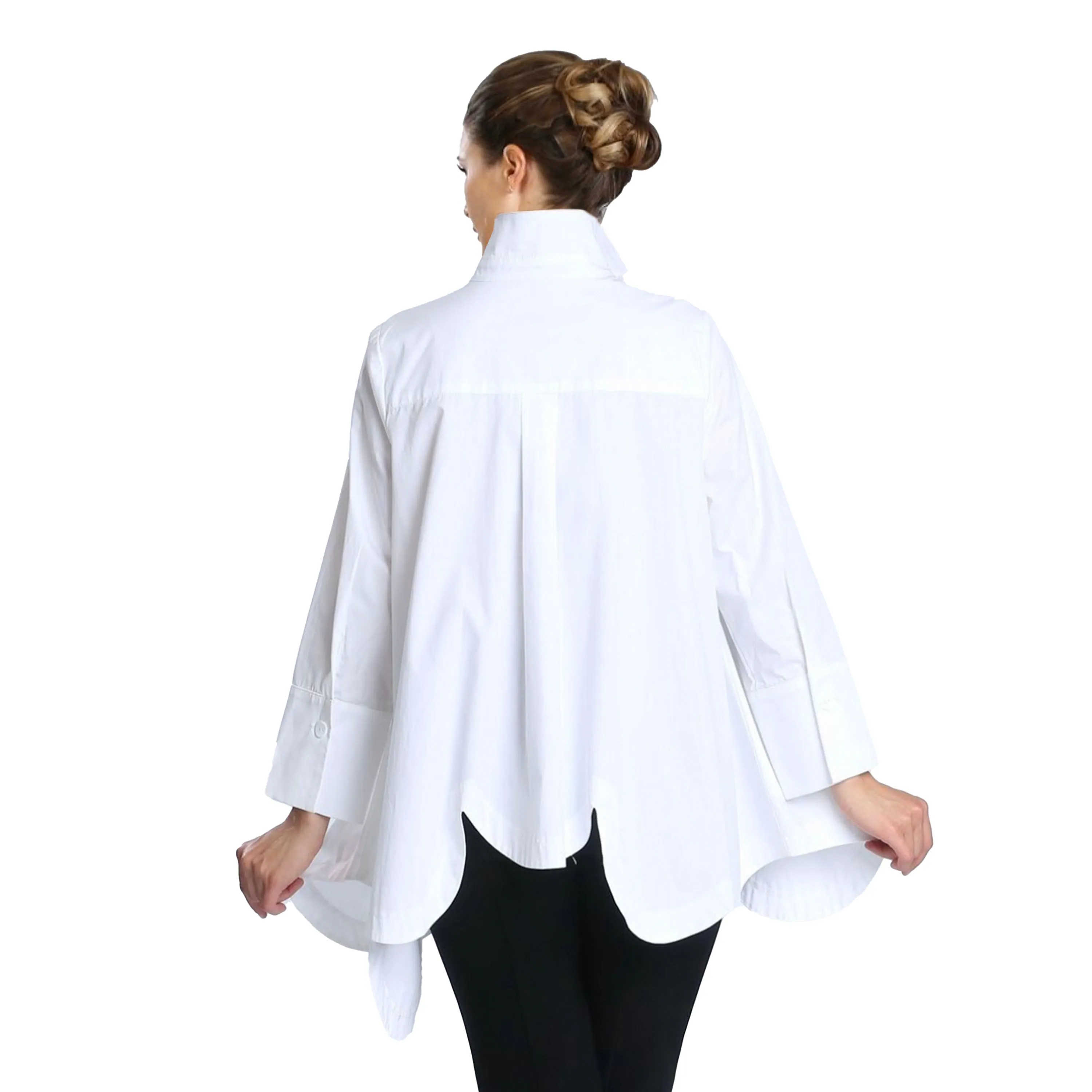 IC Collection Scalloped Cotton Blouse in White - 2585B-WT