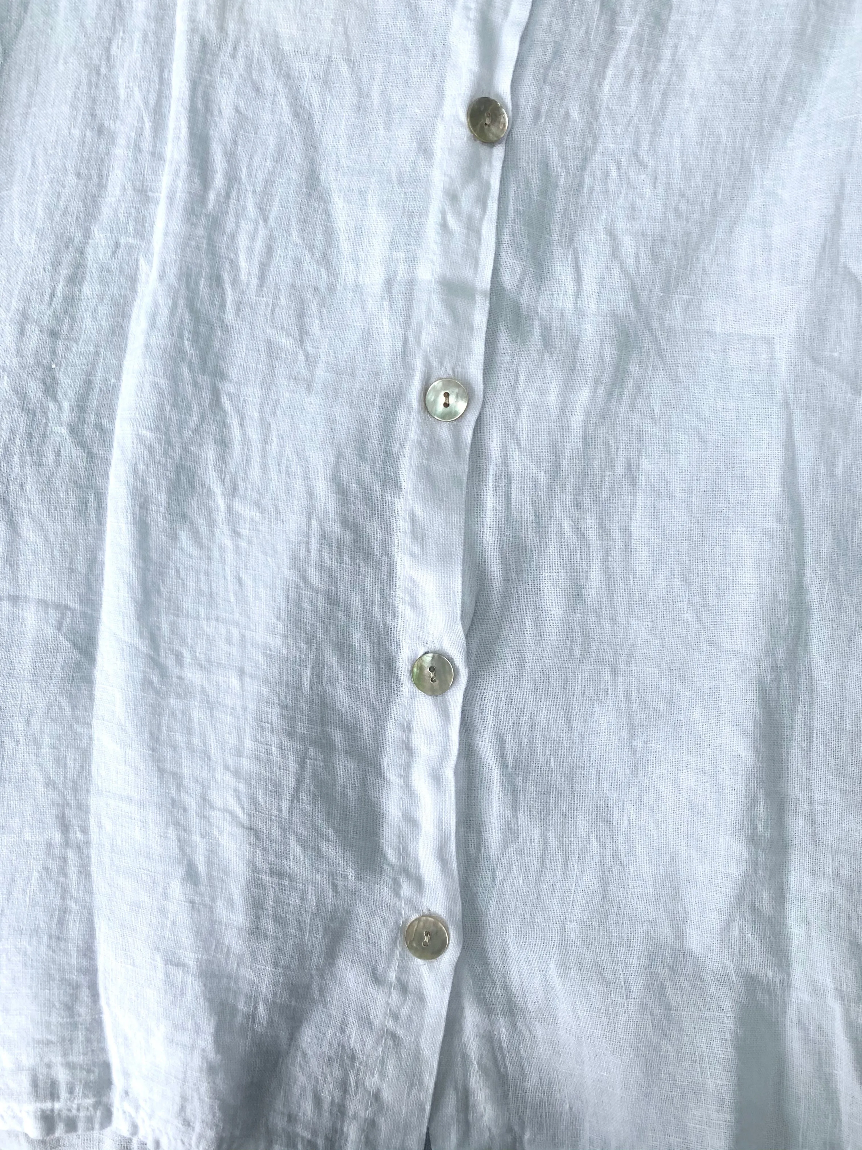 Me & Gee - Top with Button Back Detail