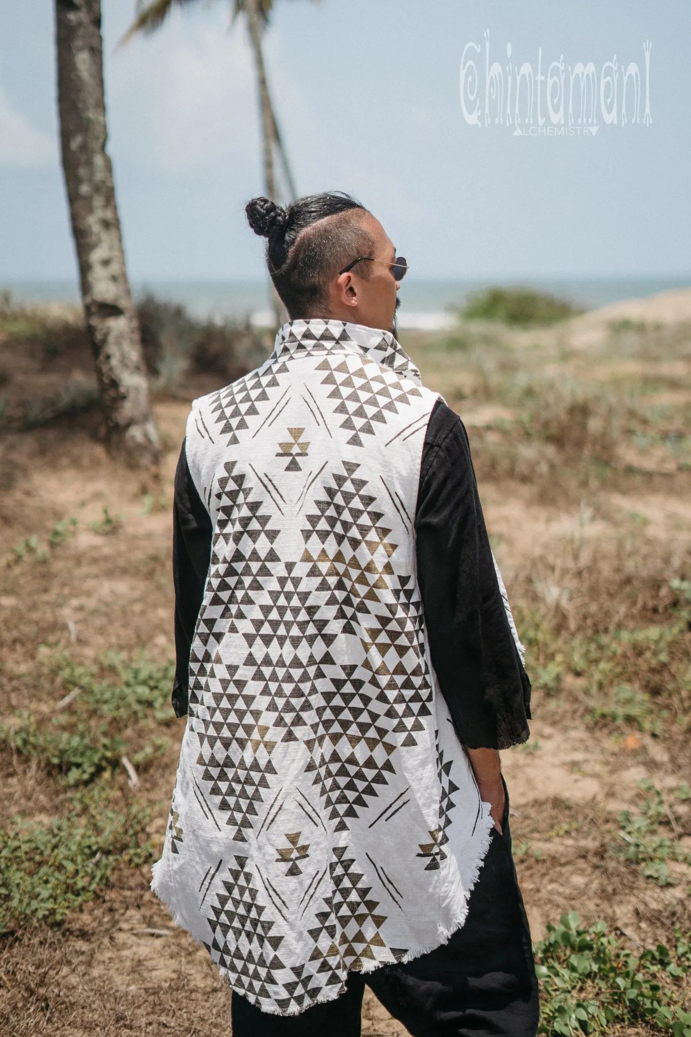 Mens Vest Jacket / Black & White