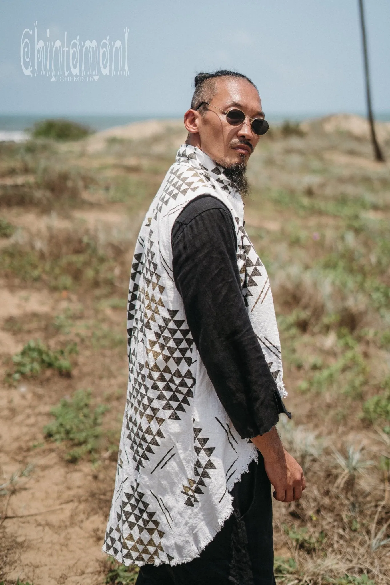 Mens Vest Jacket / Black & White