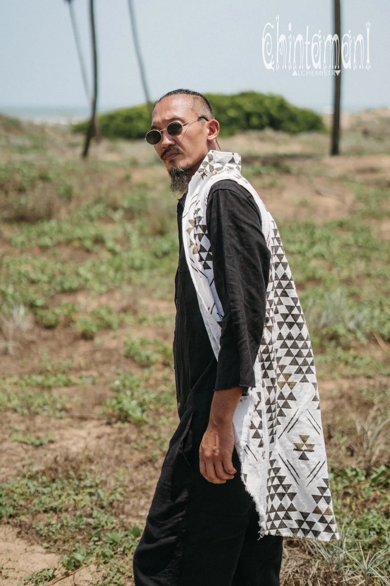Mens Vest Jacket / Black & White