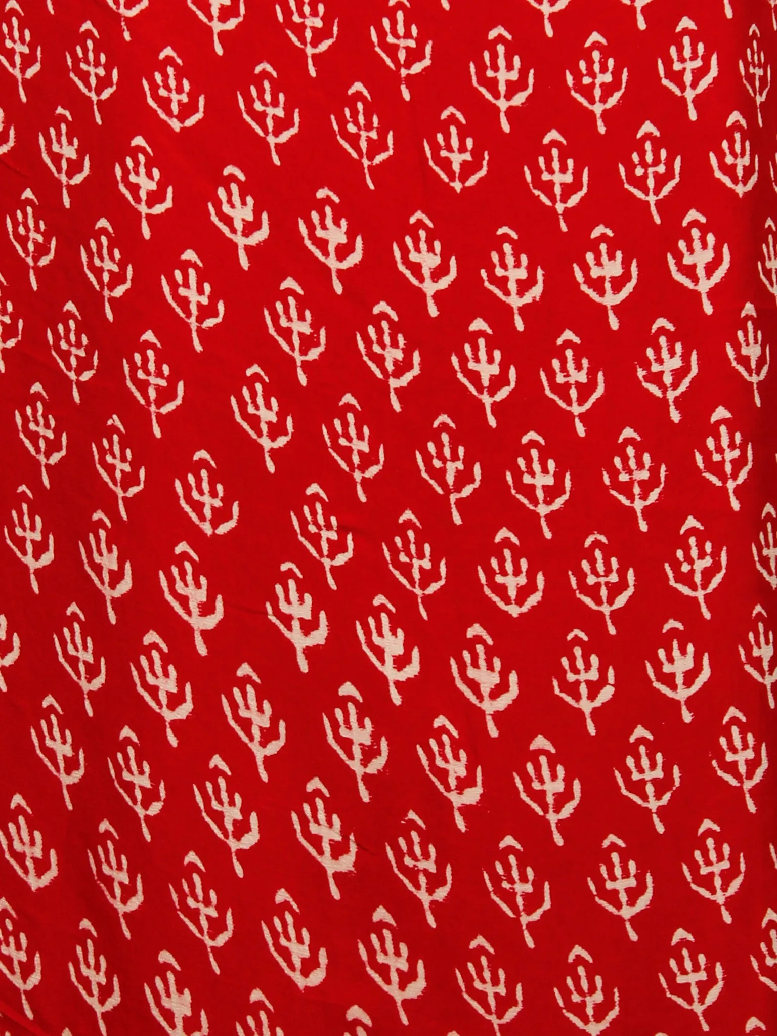 Red White Hand Block Printed Chiffon Saree with Zari Border - S031702800