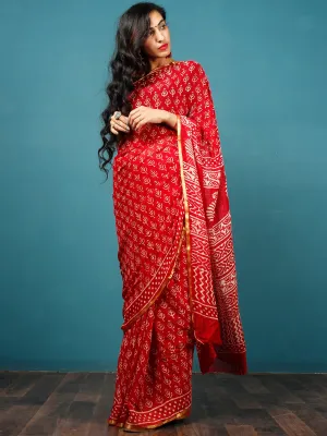 Red White Hand Block Printed Chiffon Saree with Zari Border - S031702800