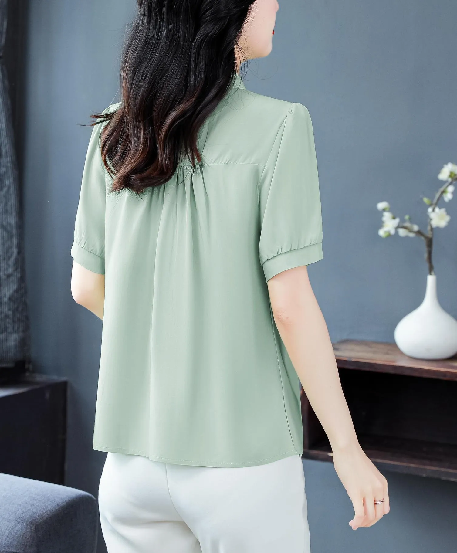 Solid Chiffon Blouse for Women Featuring Chic Button Decoration