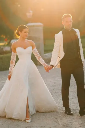 Vintage A-Line Sweetheart White Lace Wedding Dresses with Slit