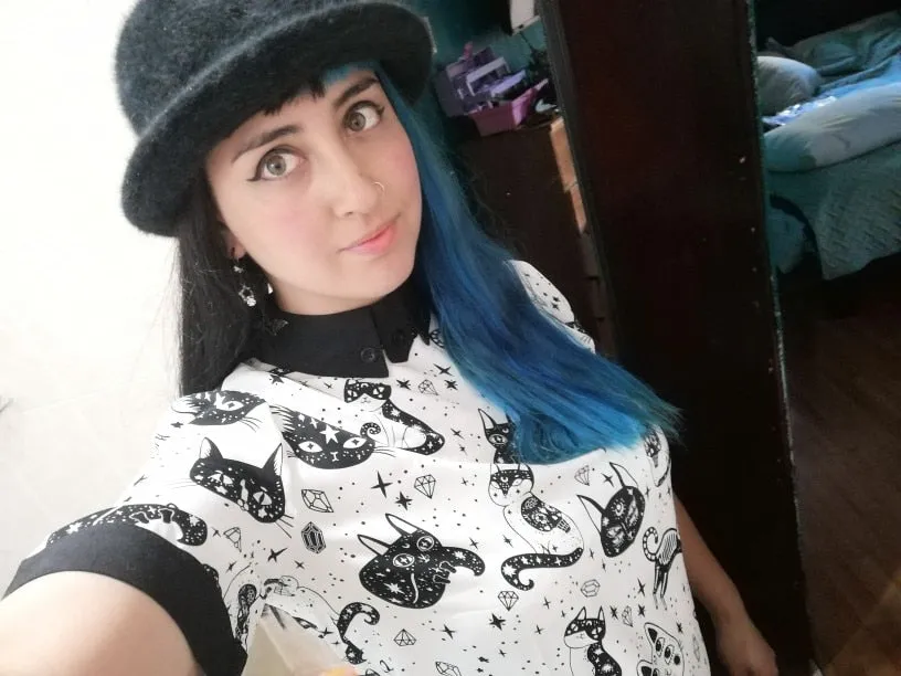 Vintage Print Chiffon Blouse with Short Sleeves