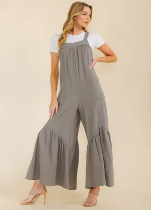 WOMEN'S SLEEVELESS OPEN BACK TIERED FRONT POCKETS WIDE LEG JUMPSUIT